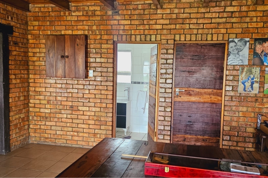 3 Bedroom Property for Sale in Oranjeville Free State